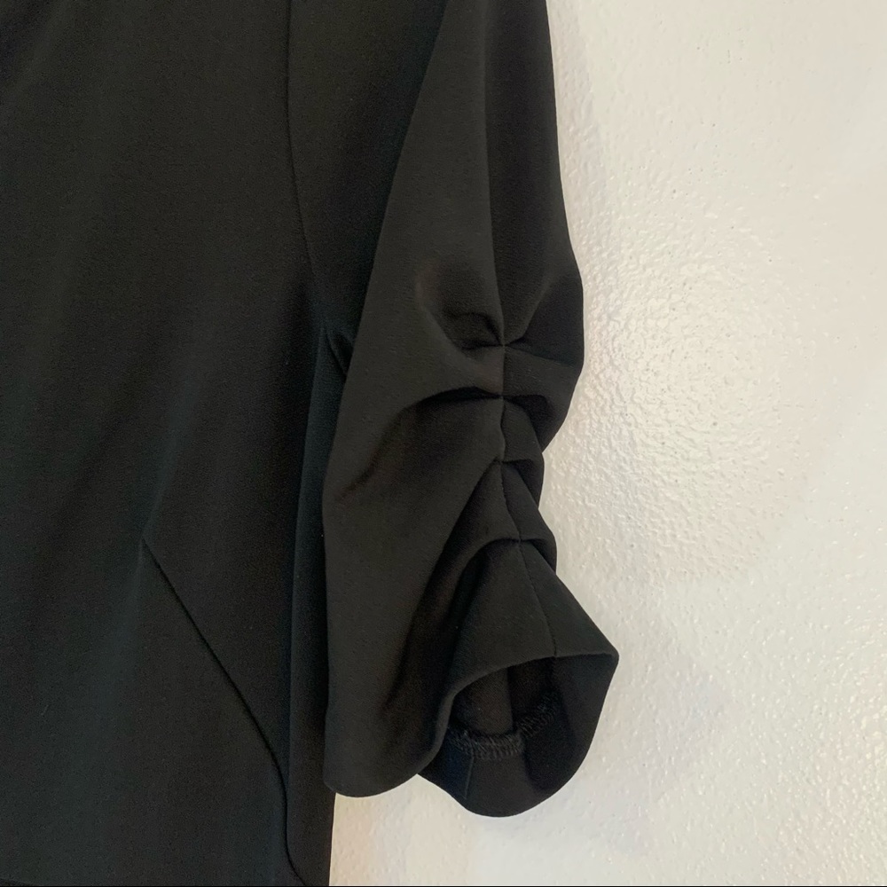 Ann Taylor little black dress - Picture 3 of 5